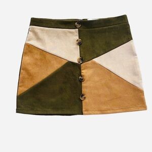 Umgee Faux Suede Multi-Tone Button-Accent Mini Skirt-Women’s Large NWT